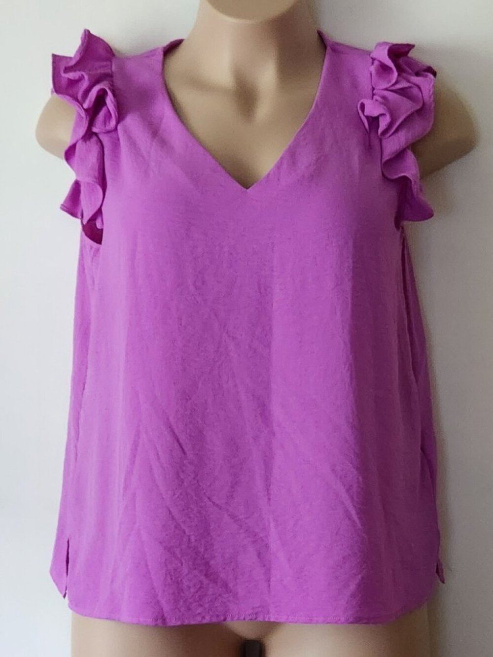 Shein sz XXL tank orchid ruffled shoulders EUC